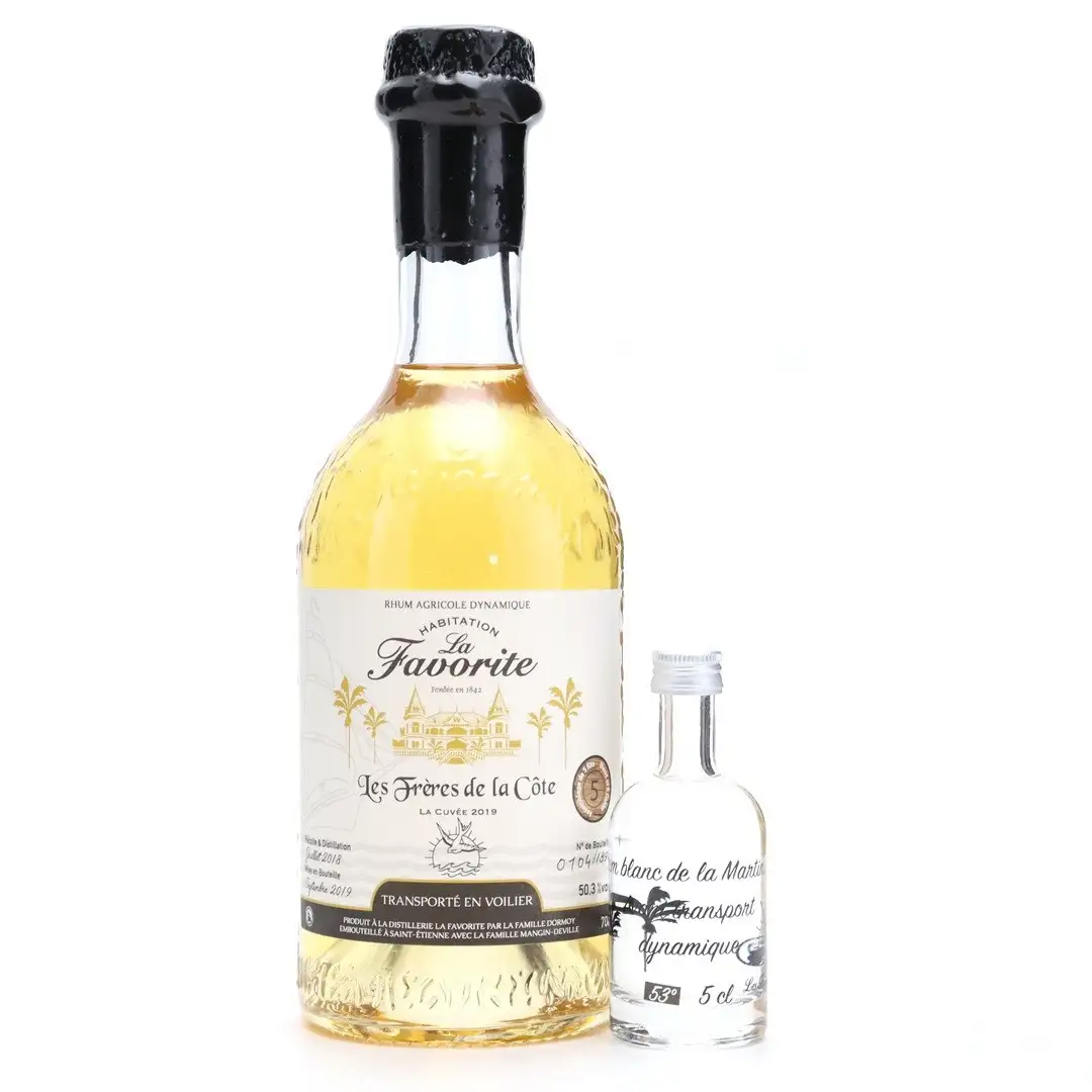 Image of the front of the bottle of the rum La Cuvée 2019